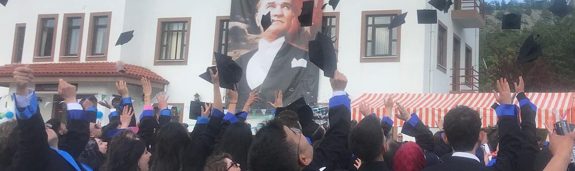Mudurnu Süreyya Astarcı Meslek Yüksekokulunda Mezuniyet heyecanı...